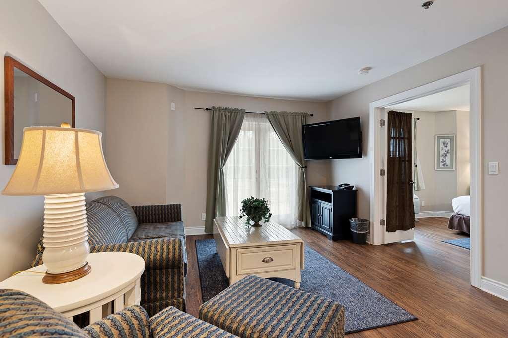 Charlevoix Inn & Suites Surestay Collection By Best Western Zimmer foto