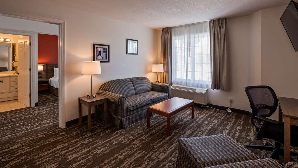 Charlevoix Inn & Suites Surestay Collection By Best Western Zimmer foto