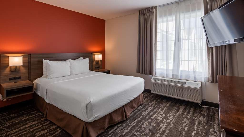 Charlevoix Inn & Suites Surestay Collection By Best Western Zimmer foto